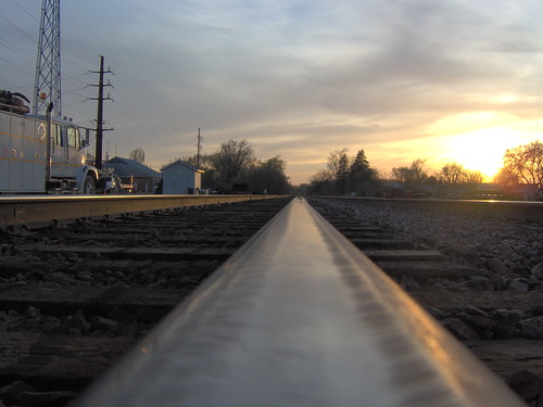 railroad sunset up nevada iowa ia mow unionpacific railroadtracks clintonsub nevadaia eastwestmain railmount