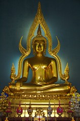 Wat Benchamabophit Buddha