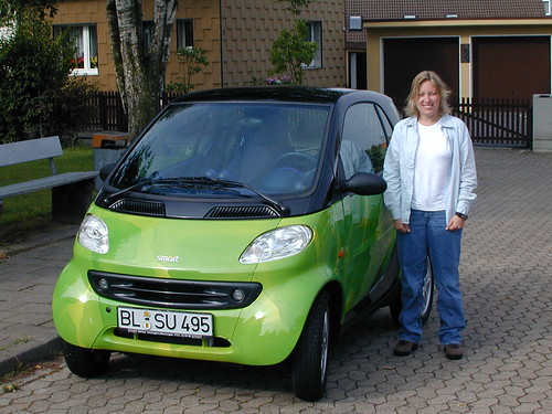 trip car germany geotagged europe 2000 becky rtw smartcar hameln geo:lat=52105826 geo:lon=9378907