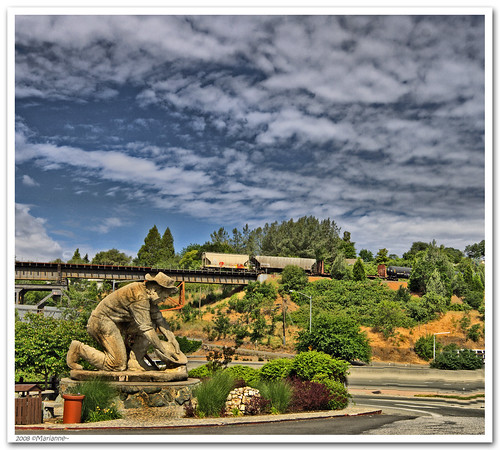 california statue train auburn mines hdr miner placercounty goldcountry photomatix 3exp sfchronicle96hrs