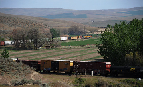 railroad oregon train echo unionpacific freight ut2008may