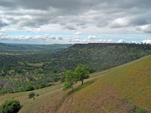 california foothills hiking sierranevada fresnocounty mckenziepreserve