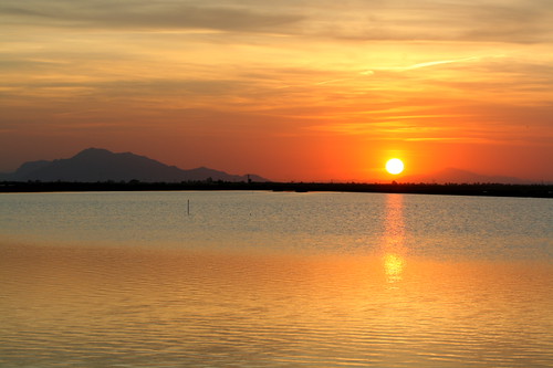 from santa sunset view lakes villa pola