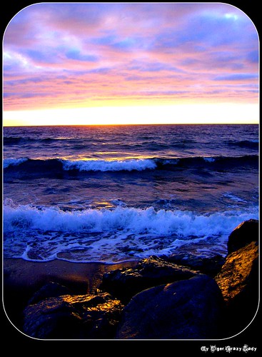 sunset seascape nature geotagged waves whidbeyisland washingtonstate straitofjuandefuca libbyrdbeach sunsetwithcoolwaves exquisitesunsets