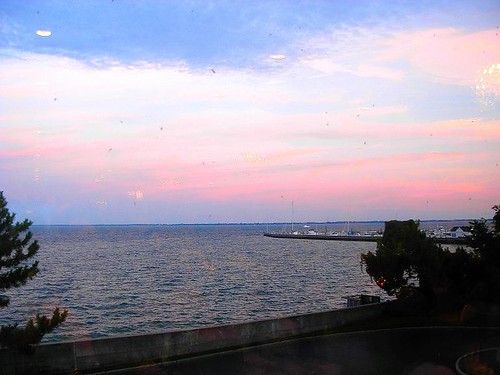sunset lake color