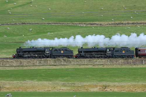 3 black train geotagged nikon britain 5 five great rail railway loco double class steam header british locomotive d200 railtour nikkor railways vr 2010 abington 70200mm lms 460 70200mmf28gvr 5mt stanier 45407 70200vr 44871 geo:lon=3687973 geo:lat=55517276