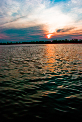 sunset sky sun lake ontario canada 20d mill water clouds spring pond may aurora wilcox vaughn 2008 richmondhill 1755 lakewilcox