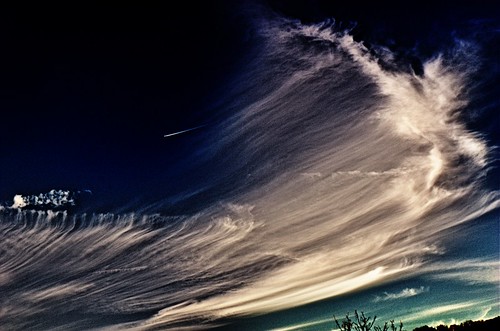 blue sky color clouds airplane schweiz switzerland photo nikon waves foto d70s himmel wolken wave utata blau nikkor flugzeug farbe wellen wavesinthesky twtme anawesomeshot remophotography