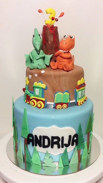 Dinosaur Train Cake by Elvin and the cakes