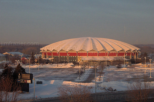 city morning travel roof winter red urban snow cold building wisconsin architecture sunrise buildings concrete dawn hotel scenery cityscape view stadium structures landmark structure architectural arena business madison dome coliseum dane february sheraton 2008 wi hotelview q1 danecounty alliantenergycenter 200802wisconsinswing ©jimfraziercom wmembed