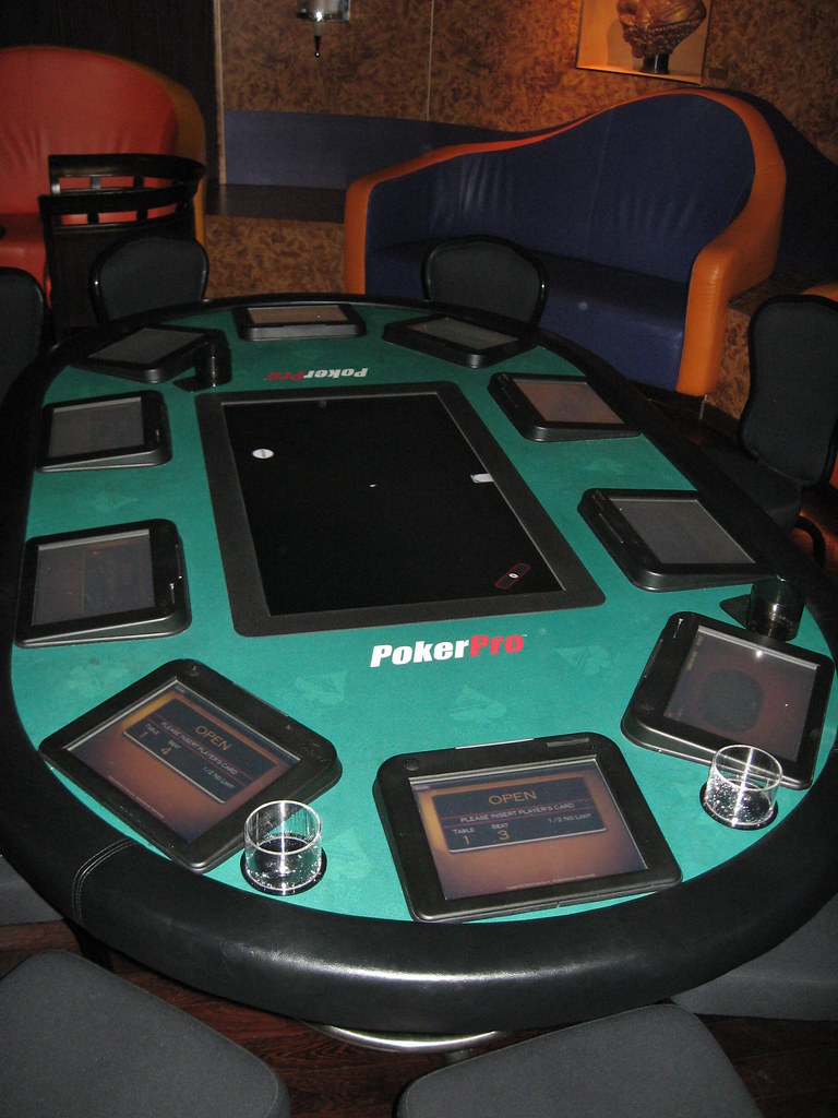 poker table on Noordam