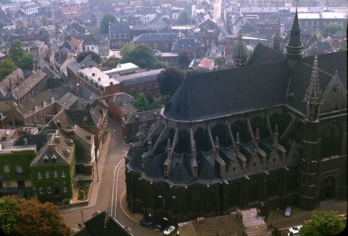 cathedral belgium belgique mons goldstaraward collégialesaintewaudru ベルギ