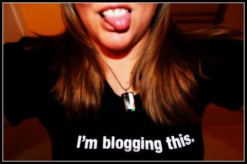 087/365 - I'm blogging this.