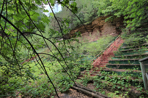 abandoned overgrown canon wisconsindells hdr 3xp 450d canon450d dynamicphotohdr