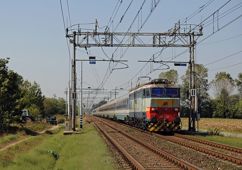 railroad railway trains bahn lombardia mau ferrovia treni pavese caimano e655 nikond90 alpc invio15985