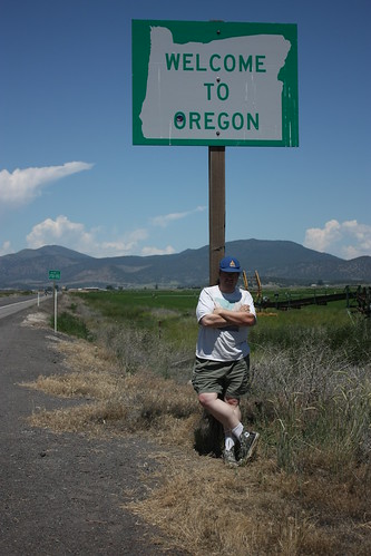road trip travel portrait usa tourism sign oregon digital america canon way eos rebel us high highway scenery kiss all open view unitedstates state united side border scenic roadtrip visit tourist tony line hwy views americana openroad interstate states welcome roadside dslr 50 us50 xsi fifty stateline x2 offtheinterstate roadgeek 450d openroads ontheopenroad canoneos450d canoneosdigitalrebelxsi kissdigitalx2canon the50statesproject noticings