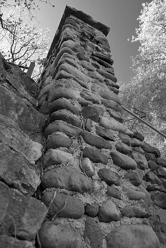 blackandwhite bw stone wall pentax huntington k100d pentaxk100dsuper
