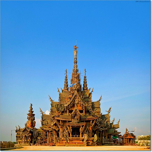 geotagged temple wooden mai wang sanctuary boran prasat oftruth geo:lat=12972724 geo:lon=100889085