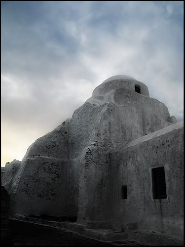 old church island aegean mykonos paraportiani εκκλησια μυκονοσ παραπορτιανη
