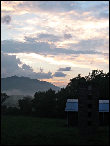 mountains barn sunrise nc asheville northcarolina silo 5photosaday