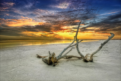 blue sunset sky orange sun beach gulfofmexico water colors clouds sand colorful day florida cloudy flor shoreline hdr fortmyersbeach sigma1020mm fortmyersfl d90 photomatixpro nikond90 bowditchpointpark