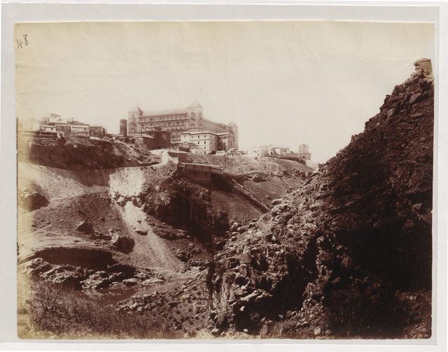 Vista de Toledo desde el arroyo de la Degollada en 1883. Fotografía de Alfred Dismorr. The National Archives, Kew, Richmond, Surrey