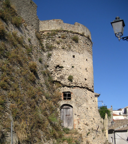 italy tower castle italia torre castello calabria carafa cirò
