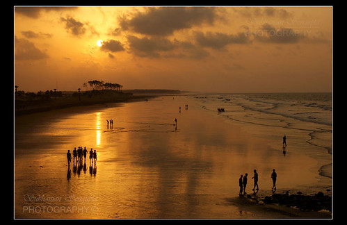 travel sea people india beach sunrise landscape coast wideangle digha sonyalpha200 incrediblebengal