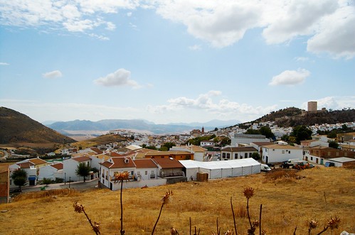 village pueblo cañete