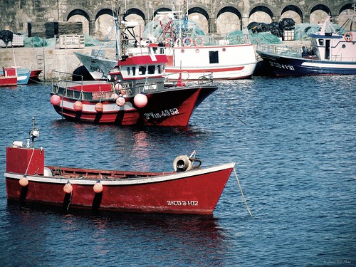 españa port polaroid boats puerto spain ship barcos harbour galicia galiza costadamorte acoruña laxe vacaciones2009 polachromebsmh