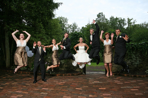 amanda liz mike groom bride jump jumping jen phil group melissa weddingparty hollyhedge davef