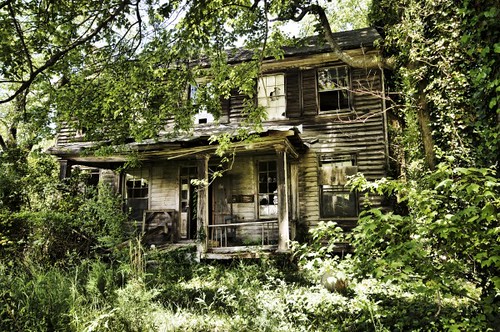 abandoned farmhouse virginia nikon sigma haunted derelict chesapeake hdr sigma1020mm d90 woodfarmhouse