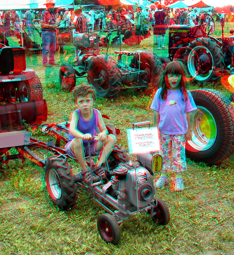 tractor canon geotagged 3d colorado antique longmont stereo gibson mapped scalemodel twincam twinned redcyan analgyph sx110is