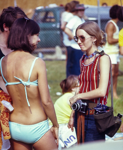 music film girl festival ga concert bikini 35mmslides 1970 rocknroll nikonf2 byron ektachrome atlantapopfestival