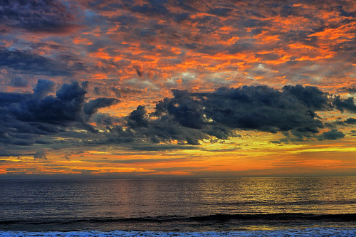 ocean california sunset sea sky cloud color santabarbara nikon hdr highdynamicrange 50mm18 photomatix d700