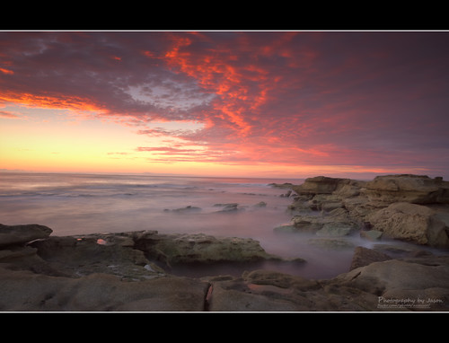 morning sea colour clouds sunrise rocks australia brisbane queensland hdr 1610 goodmorningaustralia caloundraqueensland