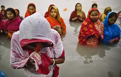 india color river chat prayer ritual kolkata ganga subir westbengal chhat anawesomeshot subirbasak chatpuja