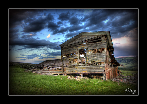 house mountain clouds cabin hdr decayed caspermountain