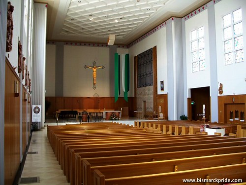 church catholic cathedral spirit interior christian holy northdakota inside bismarck cathedraloftheholyspirit