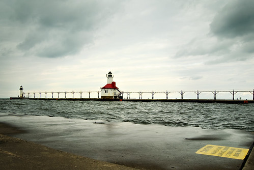 lighthouse pier michigan lakemichigan stjosephmichigan