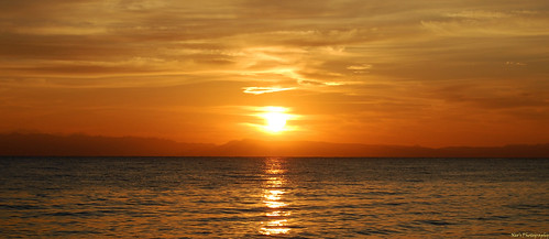 sea orange sun nature beautiful yellow sunrise nikon dahab egypt rays yolk matahari cantik d40 terbenam neorantissi