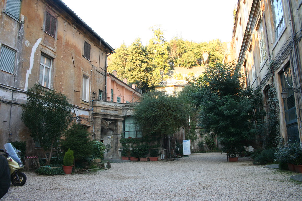 2006 Via Margutta, 51 cortile