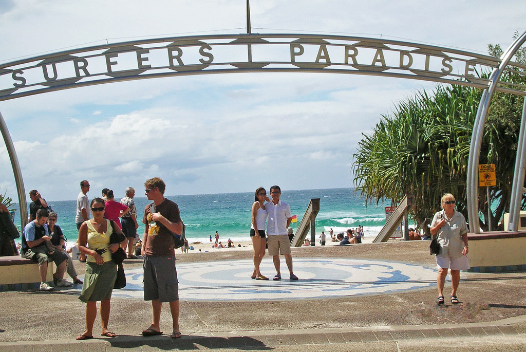 Lovely Beaches in Oz - Surfers Paradise