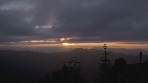 sunset sky mountains clouds forest washington timelapse nationalforest cascades mtbakersnoqualmienationalforest suntopmountainsummit
