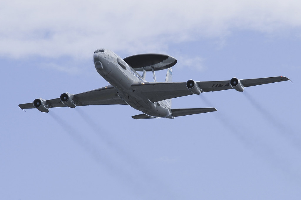 Resultado de imagen de E-3 Sentry AWACS , el C-5 Galaxy , el F-16