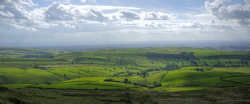 cheshire england uk sky clouds peakdistrict lamaloadreservoir shiningtor catstor goytvalley hills panorama green