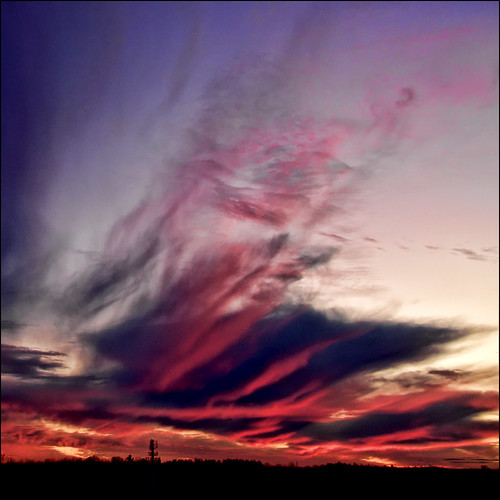 autumn sunset sky canada clouds photography photo ottawa canadian redsky lastoffall novembersky canon40d viamoi 17mm85mm