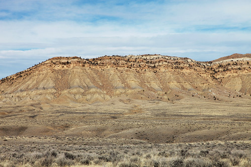 cliff sandstone hills strata wyoming geology np rim sagebrush cuesta geomorphology shale thermopolis owlcreek wyojones