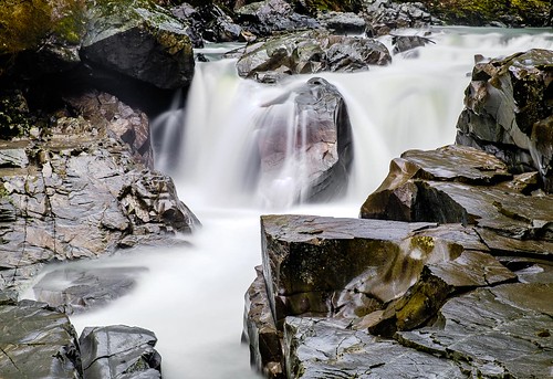 mountainloophighway landscape falls granitefalls waterfall stillaguamishriver river longexposure slowshutterspeed