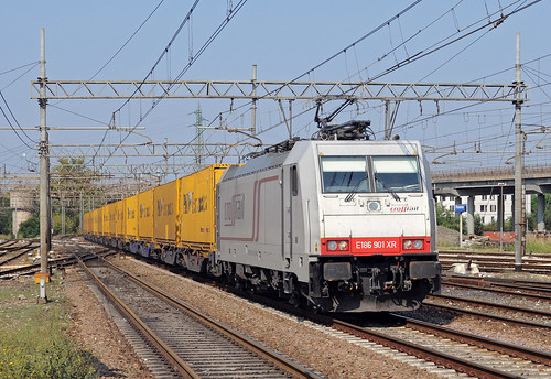 railroad railway trains bahn mau freighttrain ferrovia traxx treni crossrail nikond90 cbrail guterzuge e186 tc50279